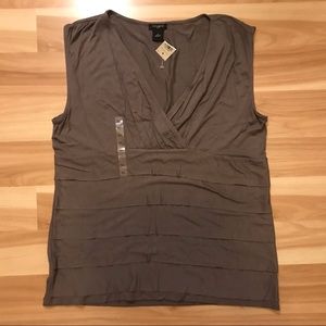 Ann Taylor NWT sleeveless top in cocoa gray color